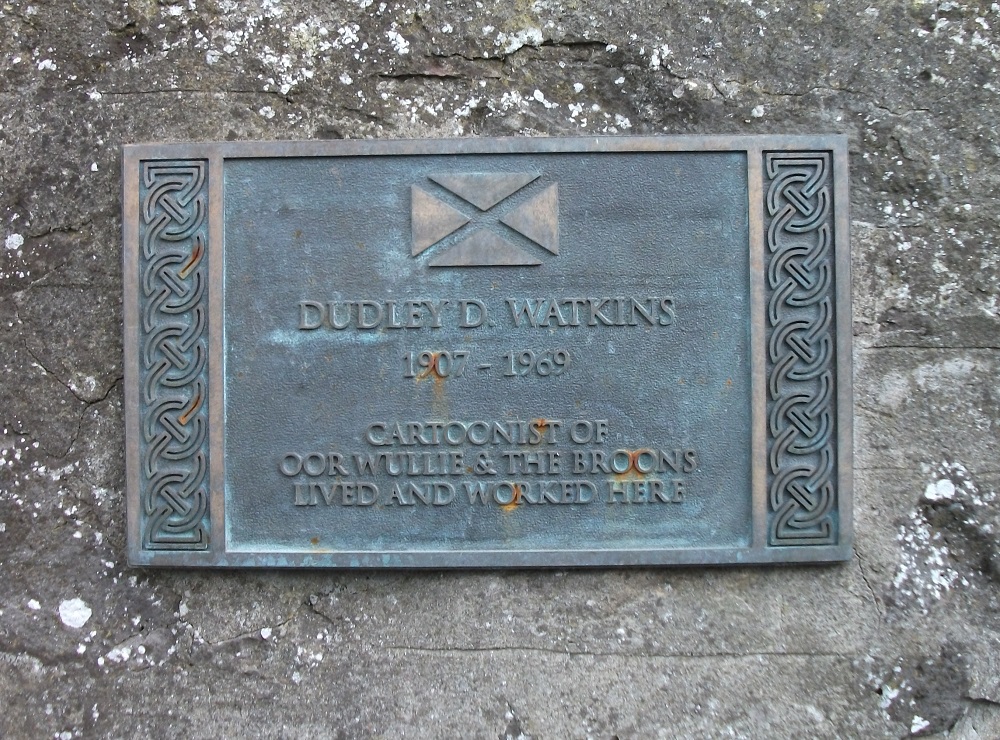 Dudley D. Watkins Historic Environment Scotland commemorative plaque - Dundee