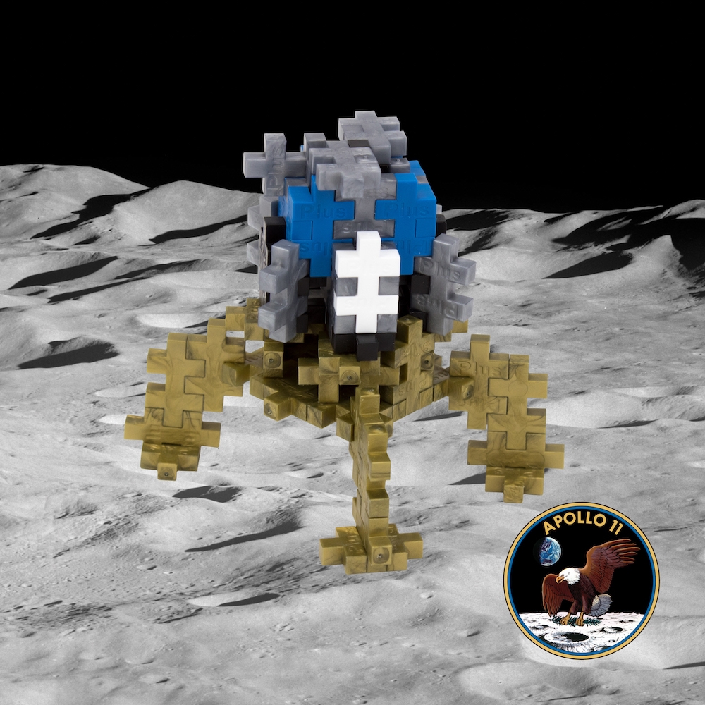 Plus-Plus Moon Lander
