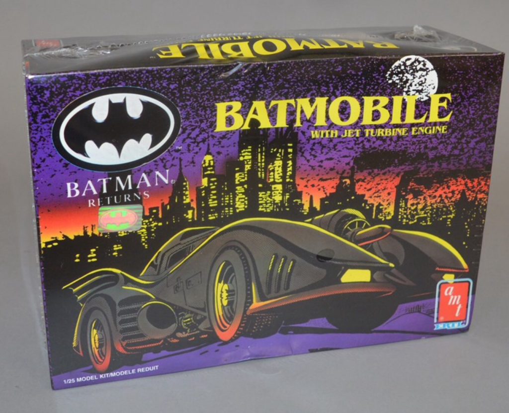 Batman 1/25 batmobile model kit by AMT