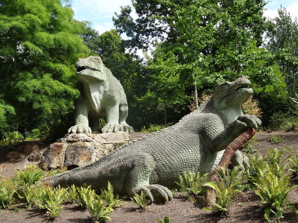 Dinosaurs in Crystal Palace Park. Photo: Ian Wright | Creative Commons