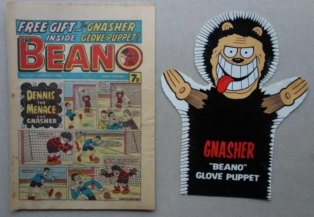 Beano Issue 1971, cover dated 26th April 1980 with Gnasher Glove Puppet Free Gift