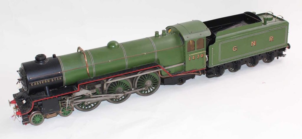 Alongside media toys, steam engine models like this 2.5 inch gauge live steam locomotive and tender 4-6-2 Great Northern Railway Pacific 'Eastern Star' No. 1470 are also popular lots
