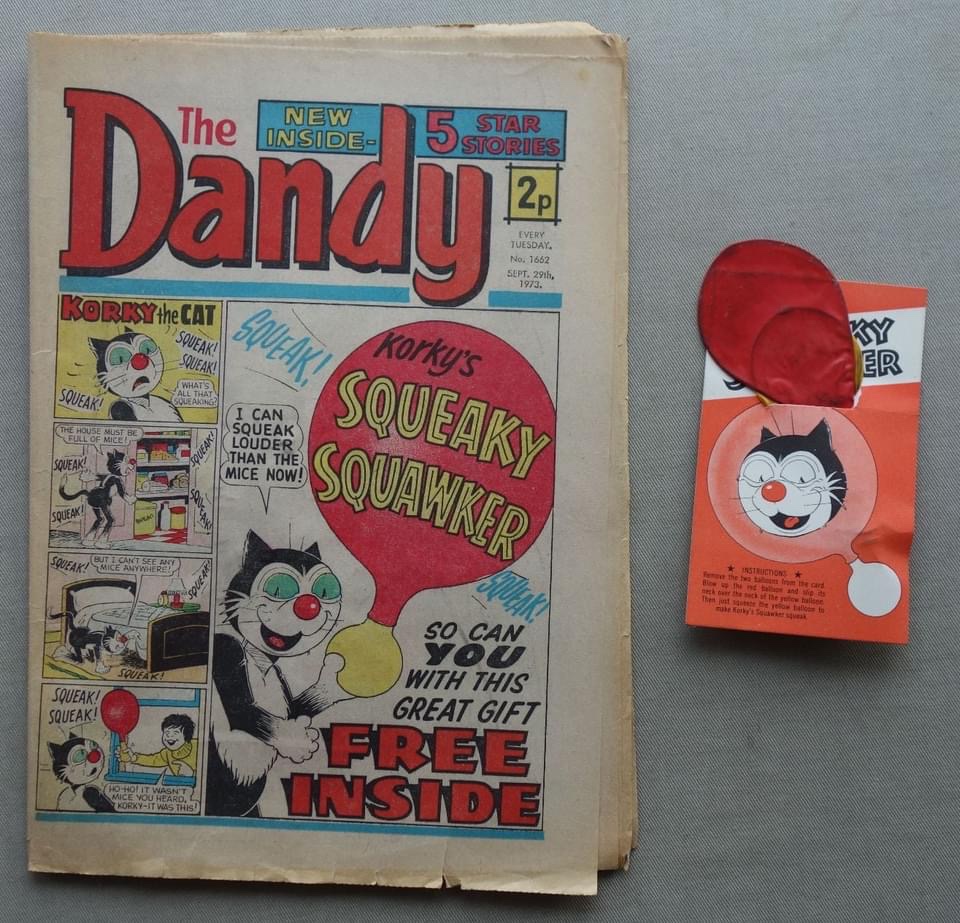 Dandy No. 1662 - cover dated 29th September 1973 +Free Gift Squeaky Squawker, Unused