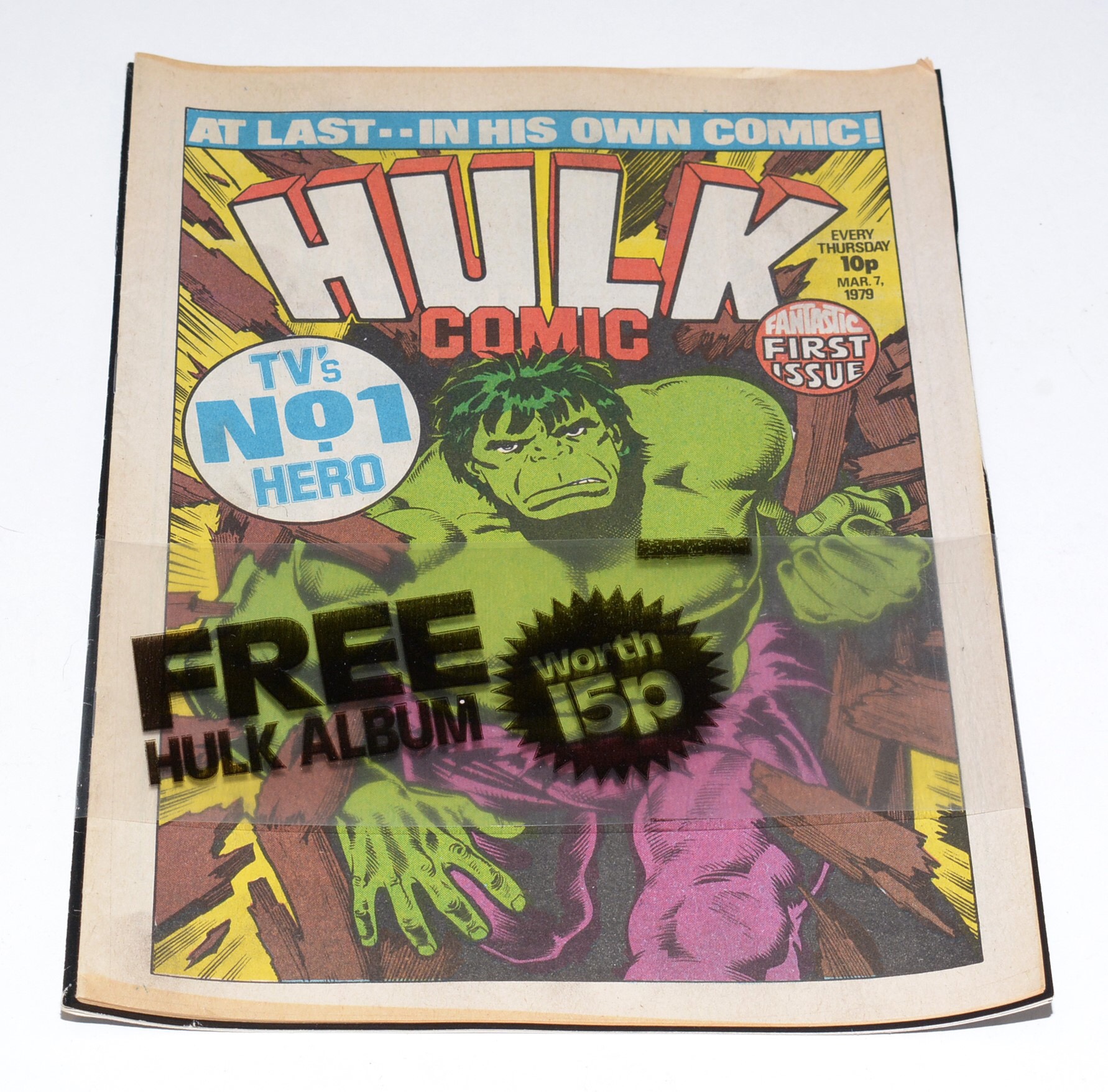 Hulk Comic No. 1 cover dated 7th March 1979, with free gift - Hulk Album