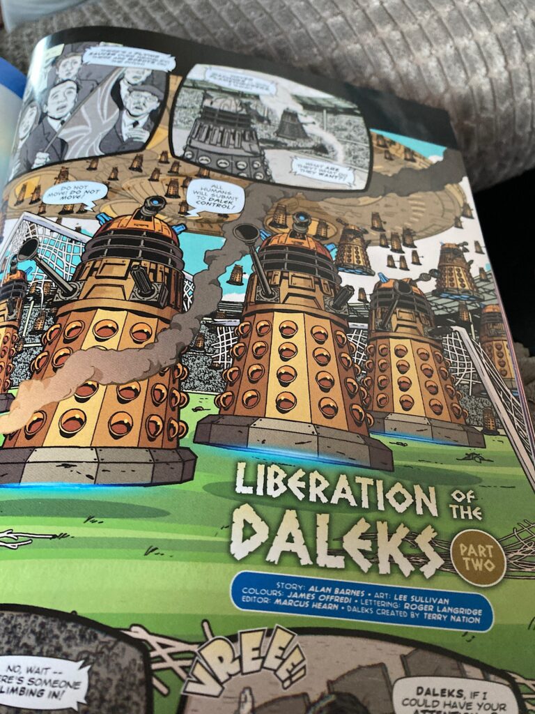 Doctor Who Magazine 585 - December 2022 - Liberation of the Daleks
