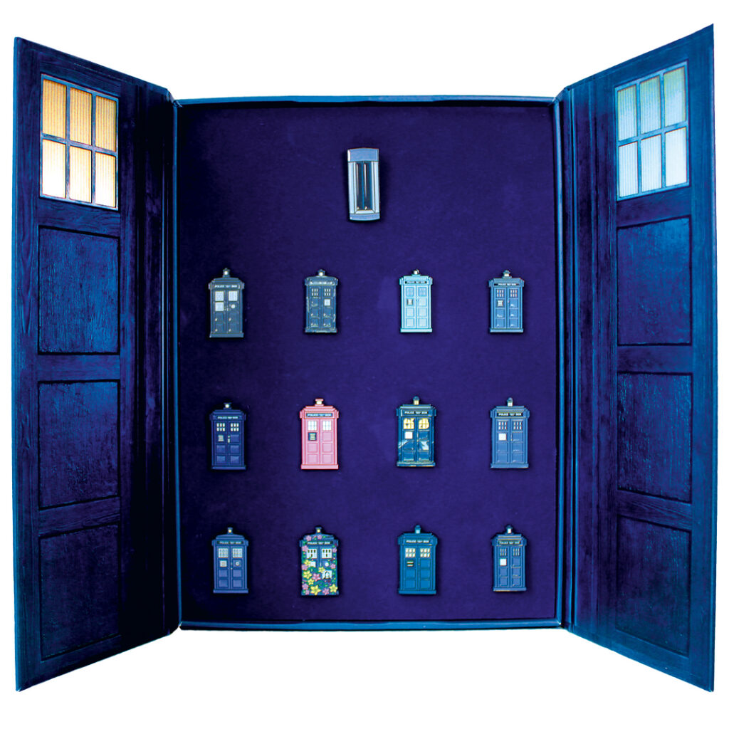 Doctor Who: Diamond Collection: Enamel Pin Badge Set: The TARDIS x13 (Special Edition)