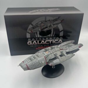 Master Replicas - Battlestar Galactica (Blood and Chrome) Model