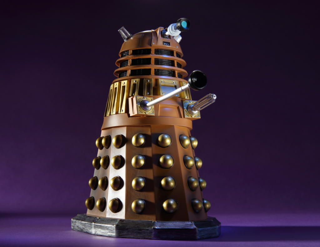 Master Replicas "Bronze Dalek" (2024)