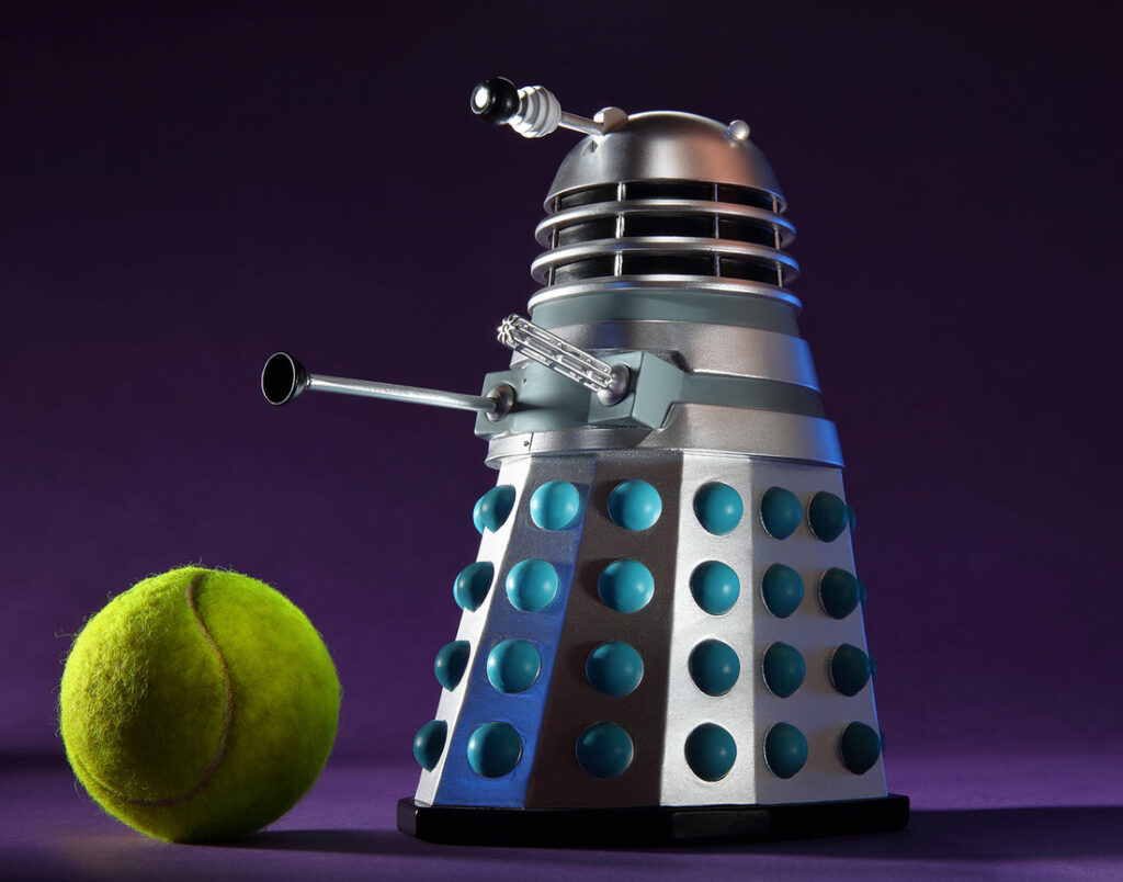 Master Replicas "Skaro City Dalek" (2024)