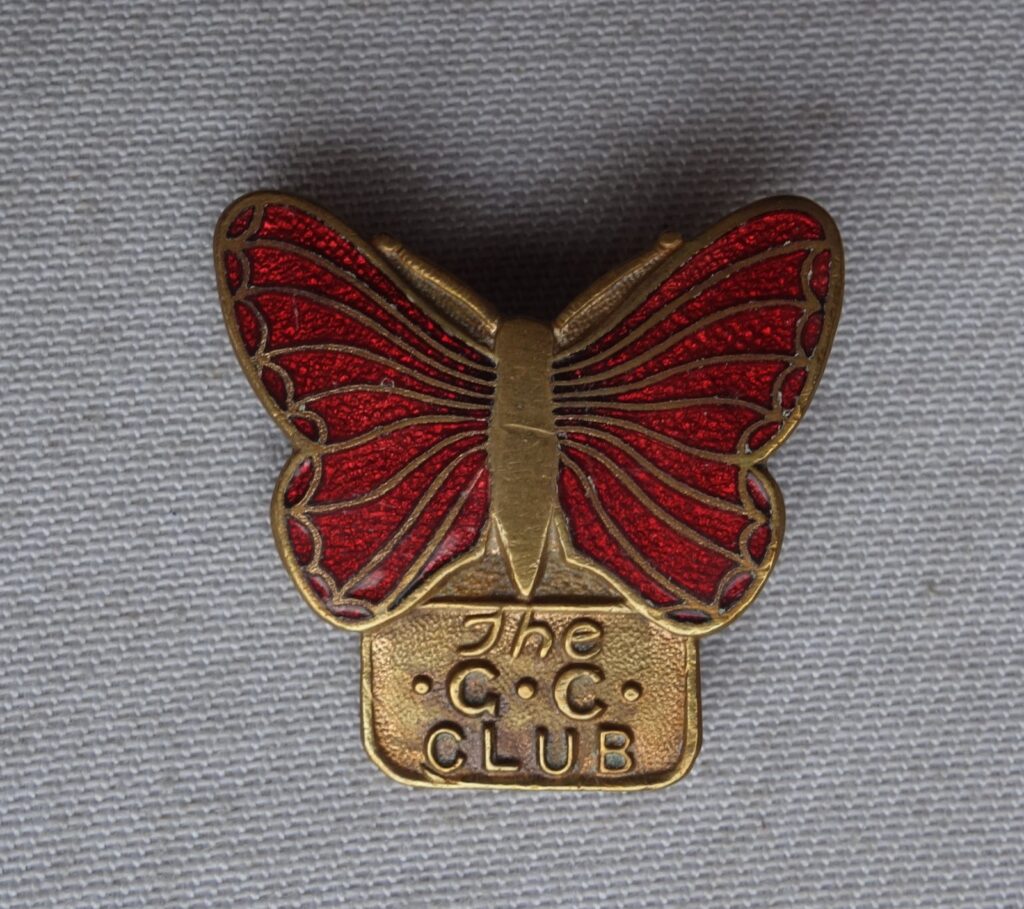 Girl's Crystal Club Badge