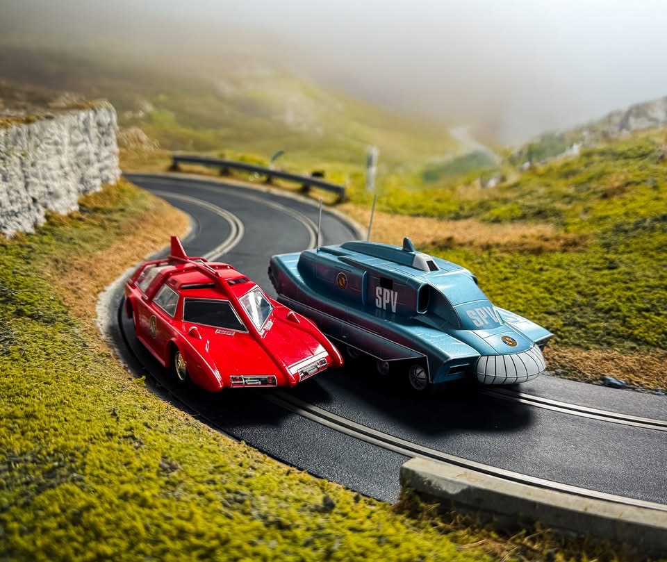 Captain Scarlet Scalextric cars