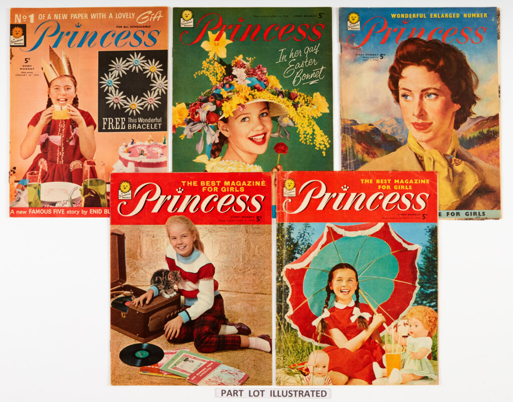 Princess (1960) No 1 - Dec 31 (near complete year missing August 7 issue) including Sept 17 wfg My Album of Royalty. 21 issues [vg-/vg+], balance 30 issues [fn-/fn+] (51)
