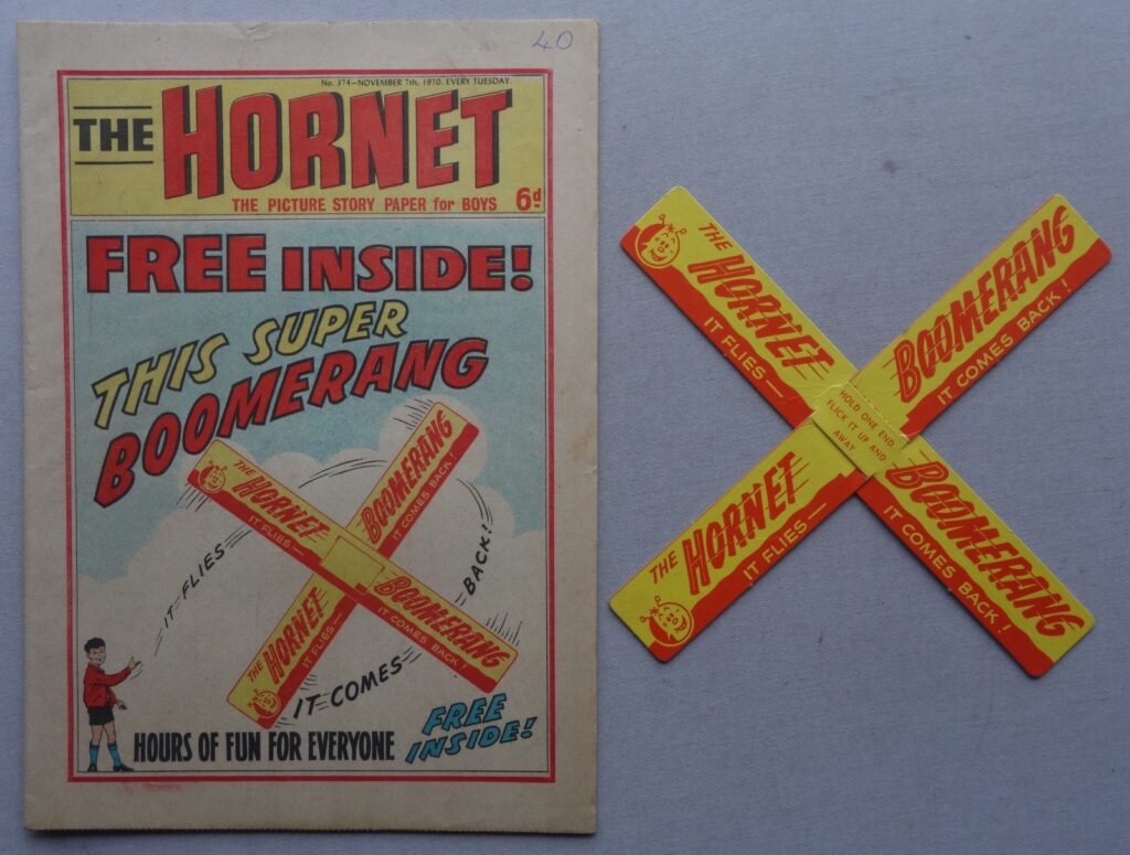 Hornet No. 374 cover dated 7th November 1970 With Free Gift -  Boomerang