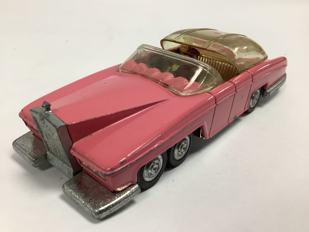 A Dinky Toys Lady Penelope's FAB 1 - Thunderbirds. Missing Missiles, some chipping to paintwork noted. (Sheffield Auction Gallery Specialist Toys Auction 15th January 2026)