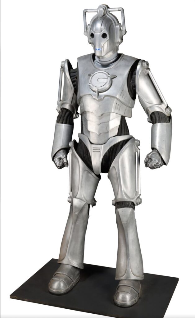 Propstore Doctor Who Online Auction 2026 - Light-Up Exhibition Cyberman