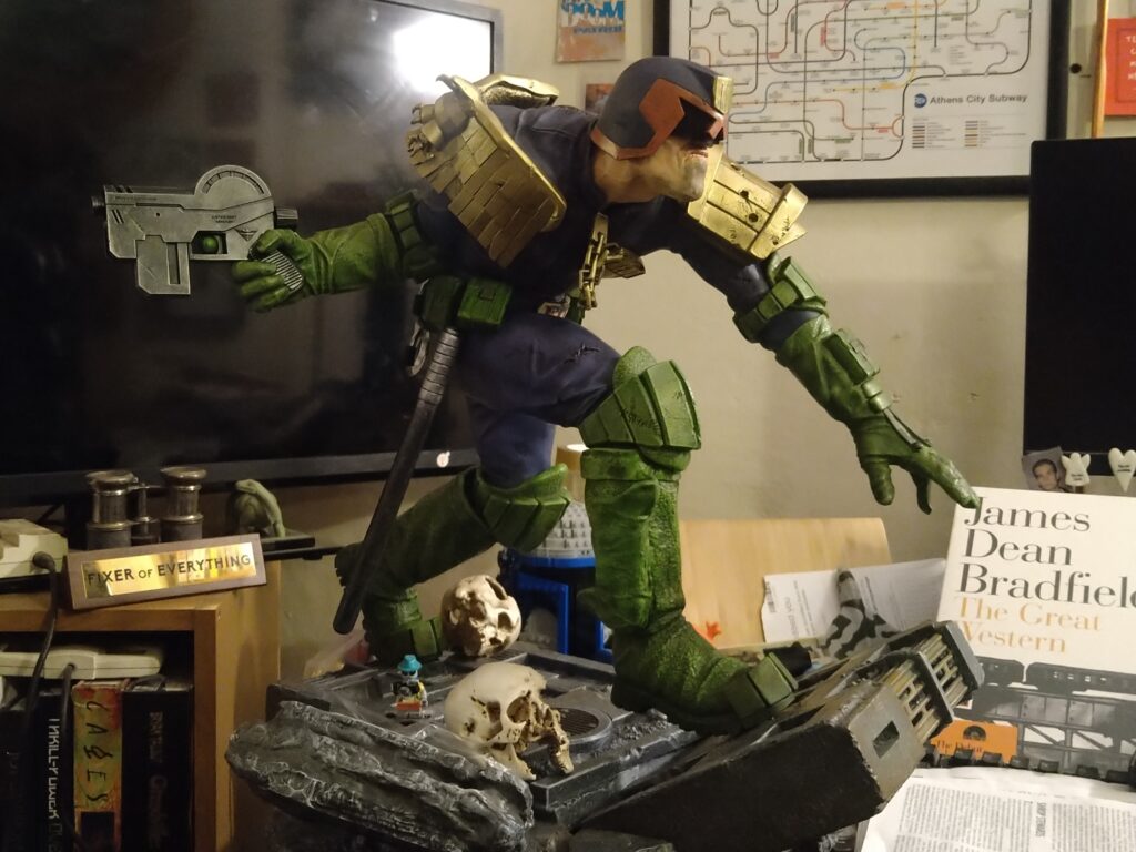 Limited-Edition Judge Dredd 2000 AD Statue by Jock | Photo: Luke Williams