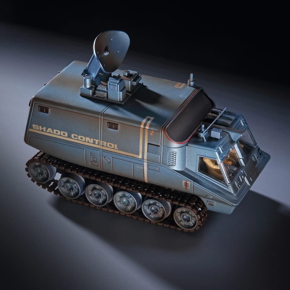 Master Replicas SHADO Control Mobile