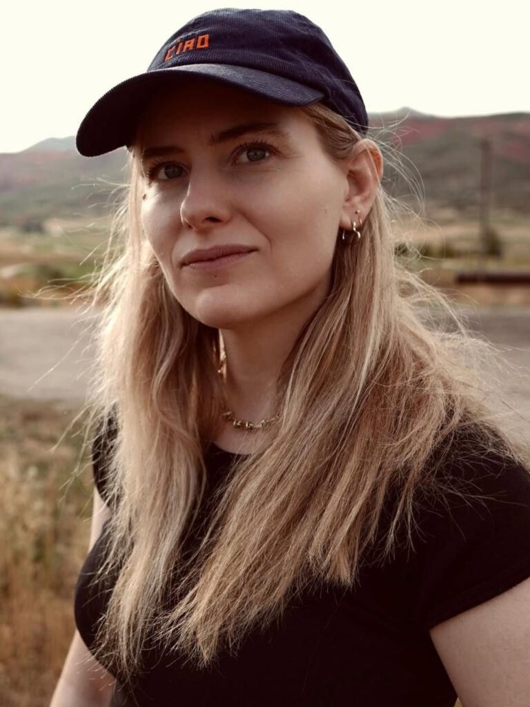 Comic creator Lisa Hanawalt