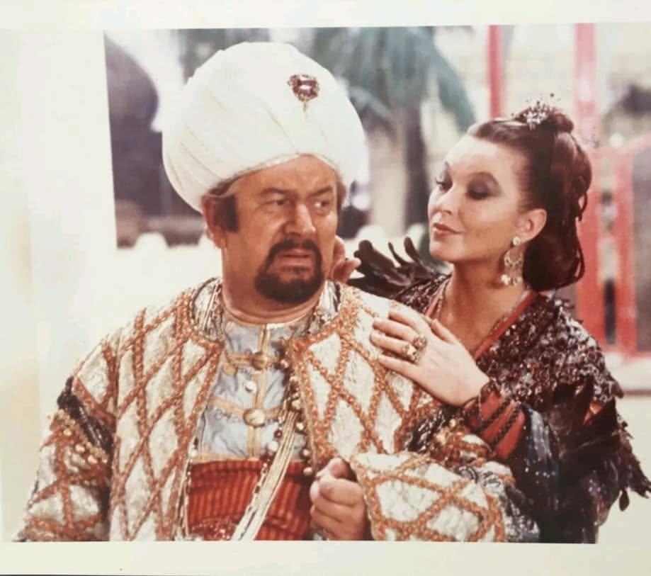 Peter Ustinov as 'The Caliph' in the 1978 TV film 'The Thief of Baghdad'