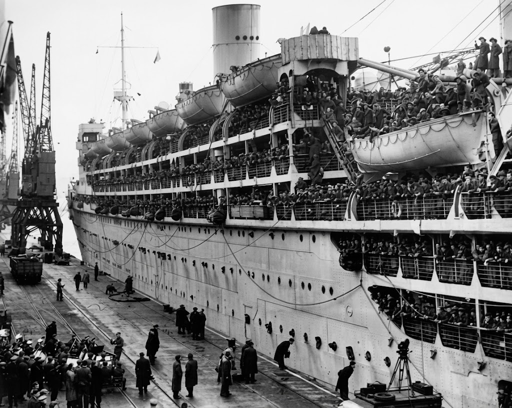 British and Allied troops returning home from Burma aboard the P&O ocean liner RMS Strathmore, like other “Straths”, serving as a troopship, packed with servicemen, date unknown. The Strathmore and Strathnaver remained under government contract until the end of 1949, by which time the surviving four “Straths” were able to operate a normal passenger service. Steaming to the North of Oran, off the Algerian Coast of North Africa on 21st December 1942, one of the “Straths”, the Strathallan, was attacked by the Type VIIC U-Boat, U-562, under the command of Kapitanleutnant Horst Hamm, Six crew members, and two army officers, were lost